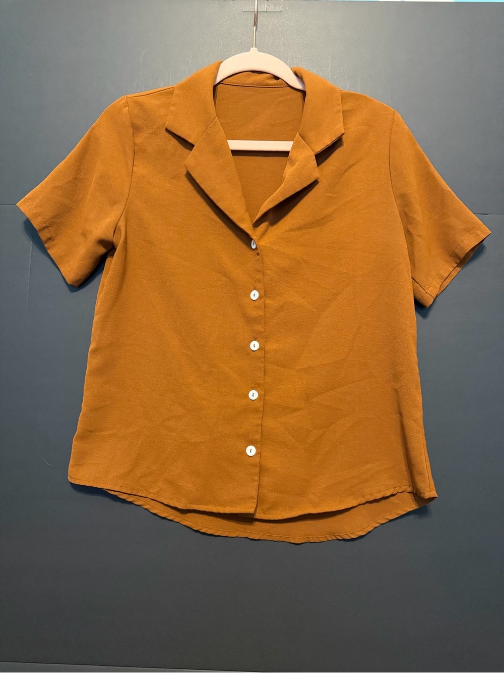 SHEIN Short Sleeve Button-Front Shirt - Mustard